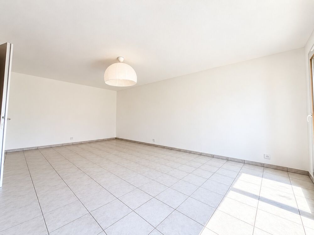 Vente Appartement Appartement  T3 de 68 m², terrasse, ascenseur et garage GRASSE (06) Grasse