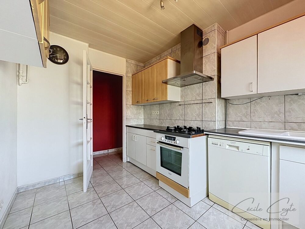 Vente Appartement Grenoble Bajatière, Chemin Vieux Dit Perrin 4 pièces avec vue dégagée sur les massifs grenoblois ! Grenoble