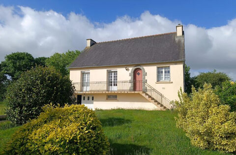   29530 Plonevez du Faou maison de 121 m� ann�e 1975 4 chambres sous sol complet Maison - 6 pi�ce(s) - 121 m�