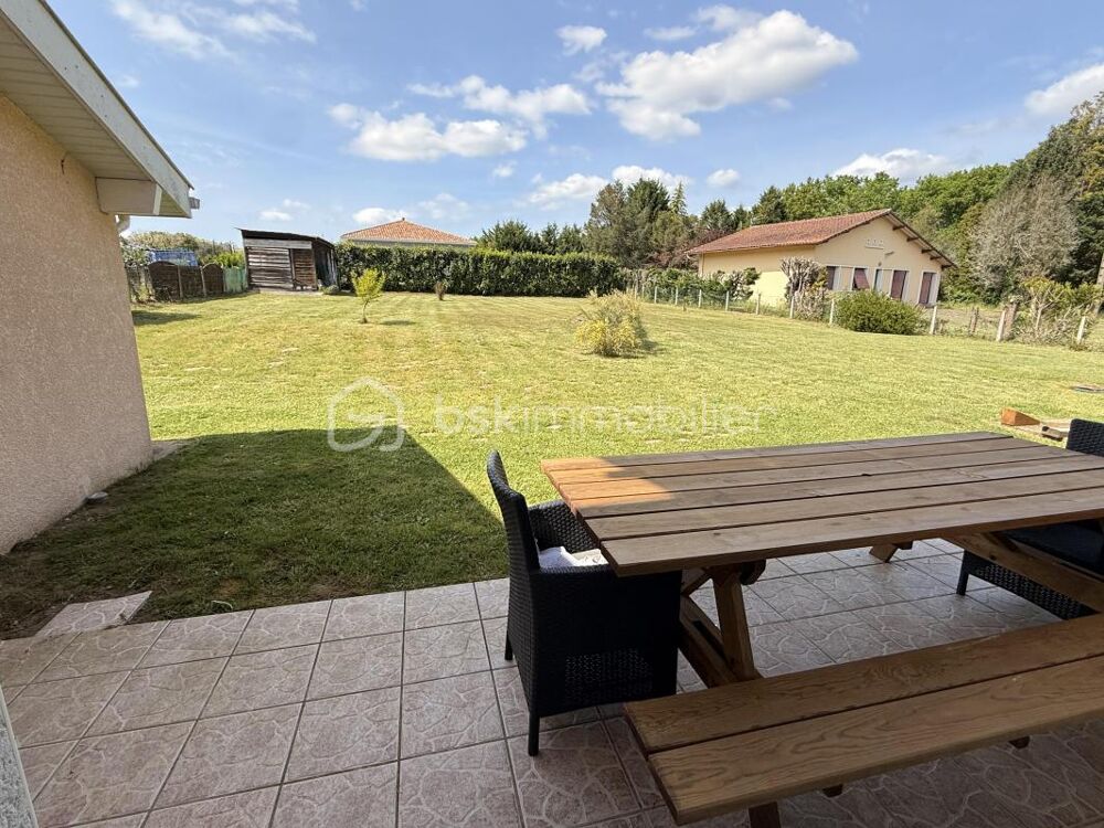 Belle maison familiale avec piscine, dépendance et grand terrain Saint-Vincent-de-Paul