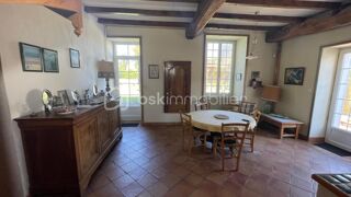  Propriété/château à vendre 9 pièces 285 m²