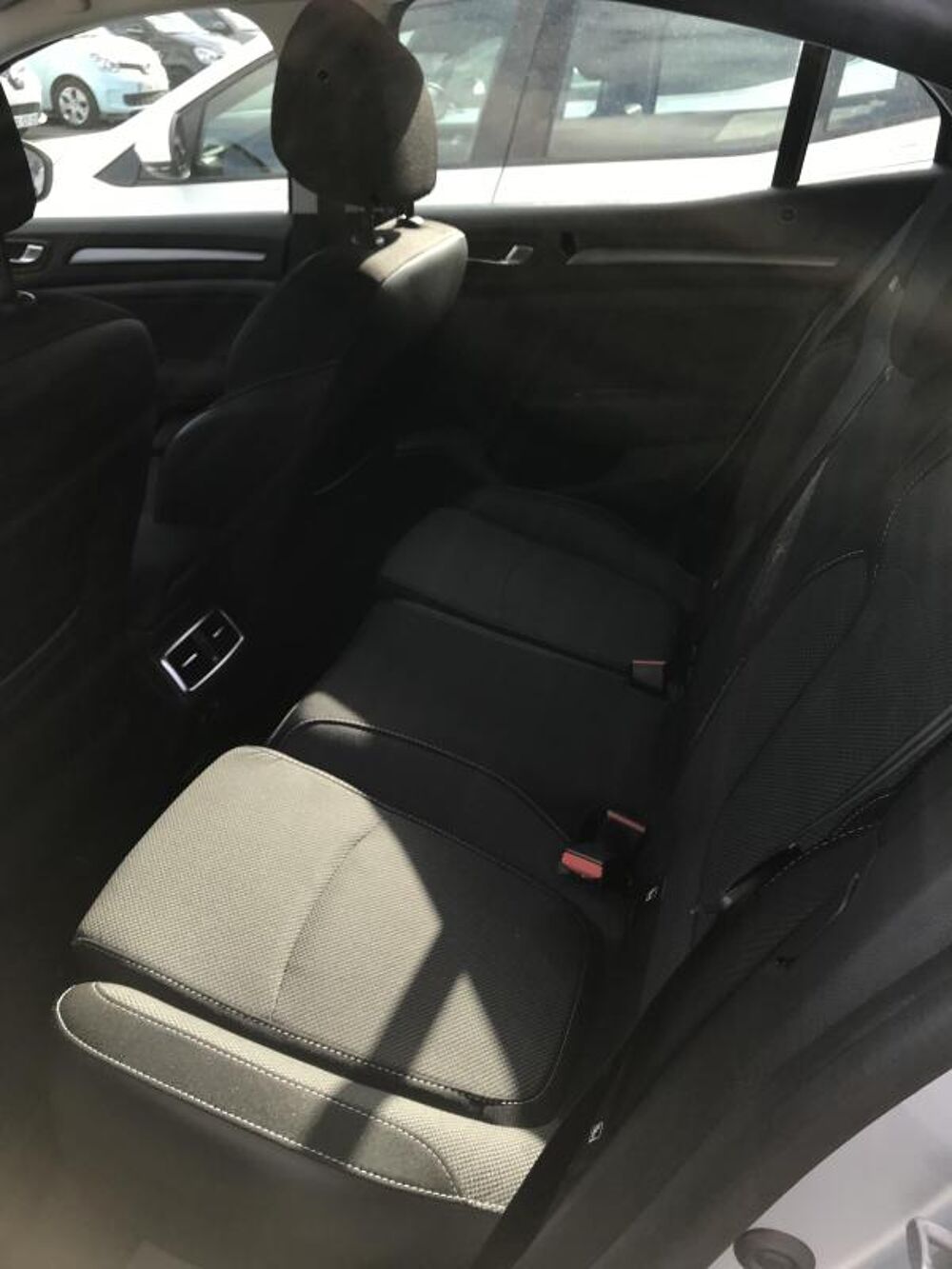 M&eacute;gane IV TCE 140 BUSINESS 2023 occasion 38160 Chatte