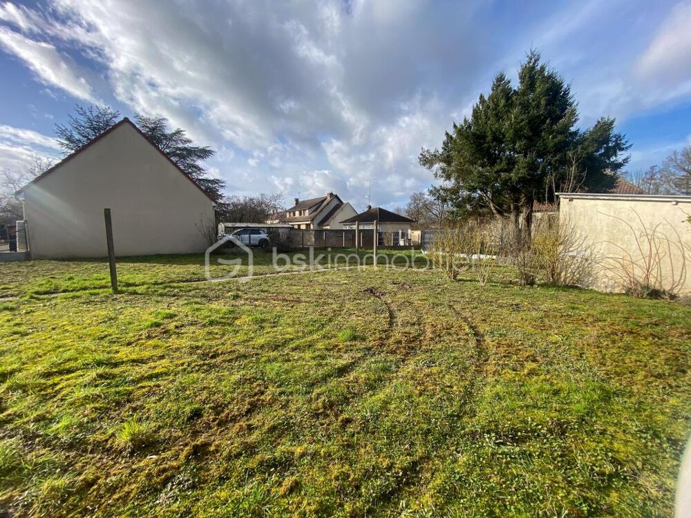 Vente Terrain Terrain en diffus à vendre de 899m2 Thivars