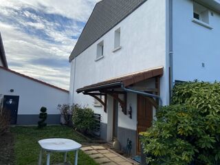  Maison � vendre 7 pi�ces 160 m� Maringues