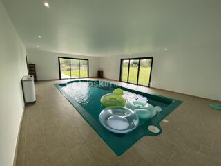  Villa � vendre 6 pi�ces 244 m�