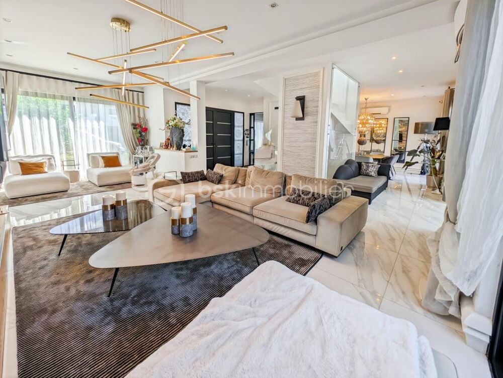 Vente Maison ?  Maison d'architecte contemporaine – 8 pièces – 5 chambres – Piscine Le perreux sur marne