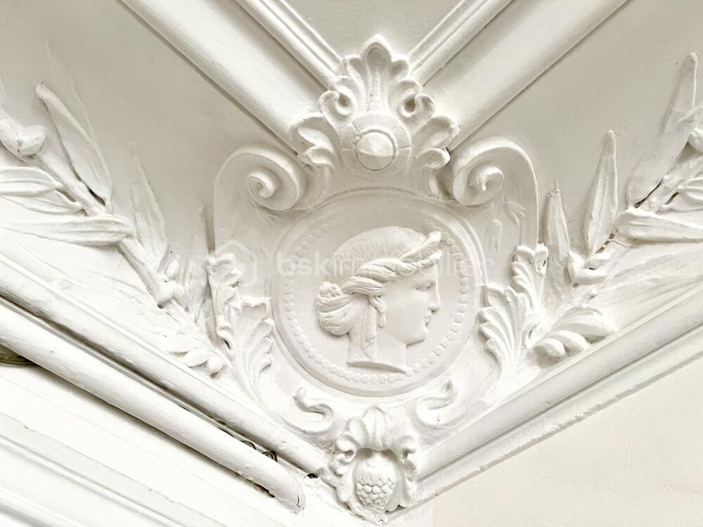 Vente Appartement Paris 9ème, 6 pièces, 4 chambres, 122m2, 1er étage, ascenseur, charme de l'ancien Paris 9