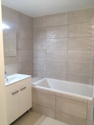  Appartement � louer 3 pi�ces 64 m�