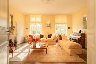  Maison � vendre 14 pi�ces 334 m�