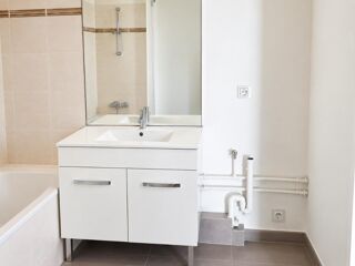 Location Appartement T2 avec balcon et parking à MARSEILLE Marseille 14