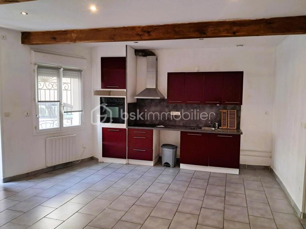 Jolie maison de village de 119m² sans aucun travaux située à proximité des commerces avec autorisation de louer - Toiture révisé