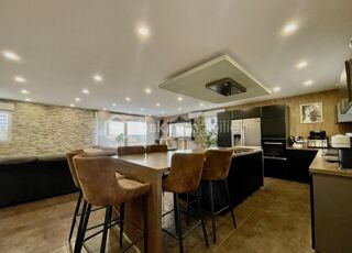  Maison � vendre 5 pi�ces 140 m�