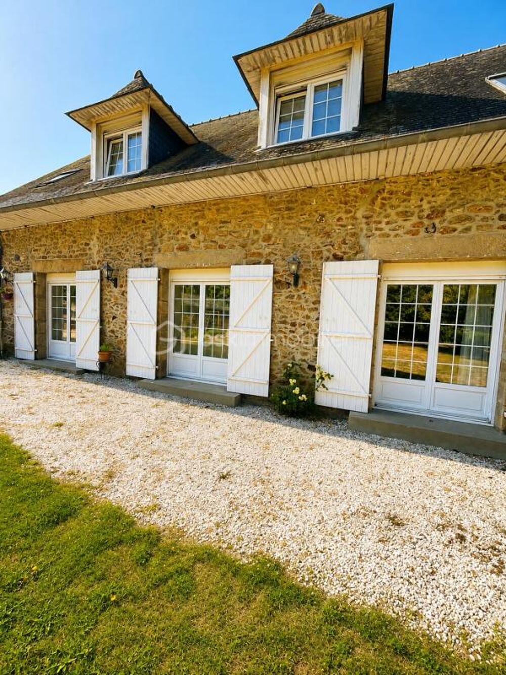 Élégante maison en pierre de 146 m² à Saint-Malo