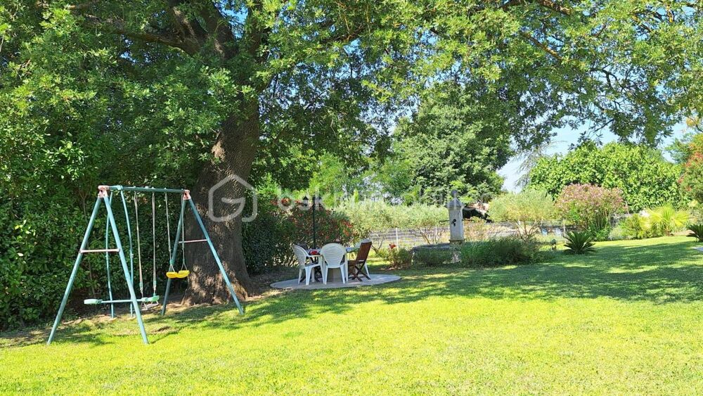 � vendre  Propri�t�/ch�teau Mondragon (84430)