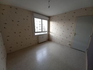 Appartement  vendre 4 pices 80 m