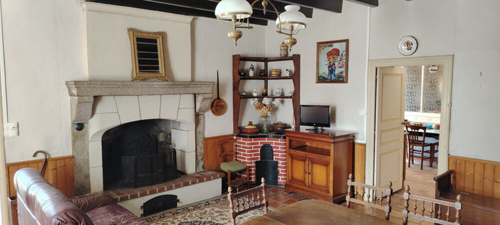 Vente Maison Maison à vendre 7 pièces GLENAY (79) Glenay