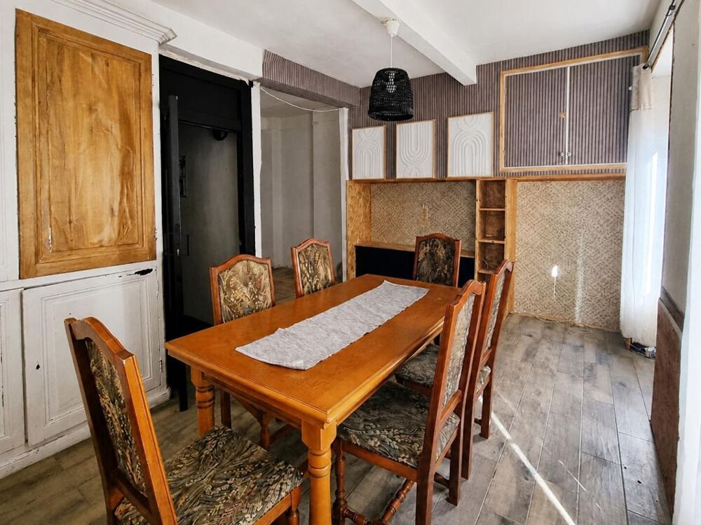 Maison de Village 5 pièce(s) de 110 m2 à Rénover