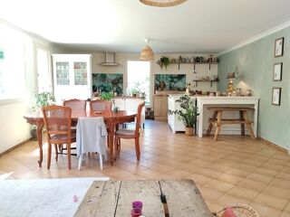  Maison à vendre 7 pièces 215 m²