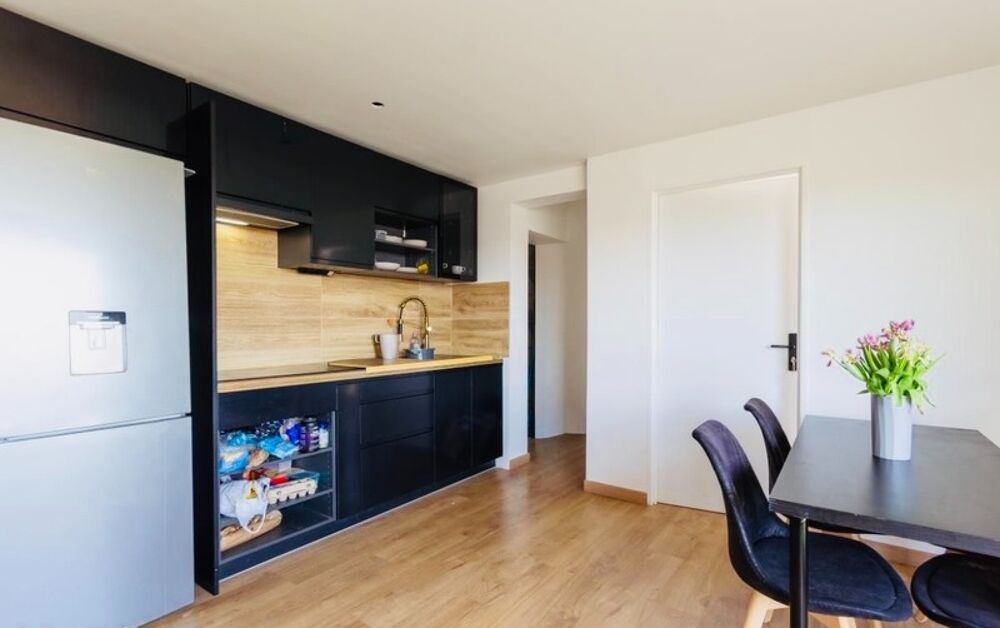 Spécial Investisseur ou Grande Famille : T6 rénové de 82 m² avec Box et Balcons  Celleneuve