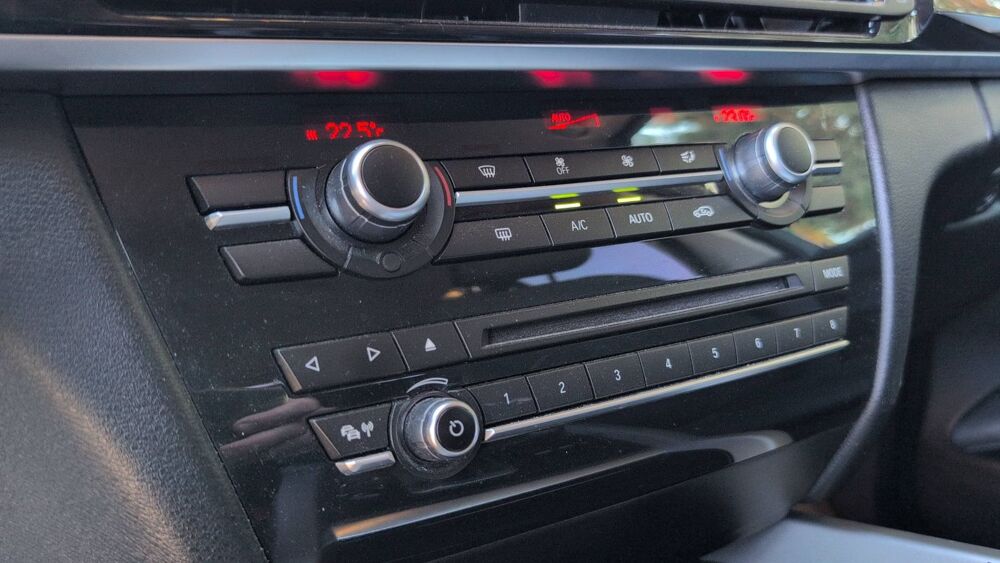 X5 (F15) xDrive 25d 231 BVA8 Lounge 2017 occasion 69490 Saint Forgeux