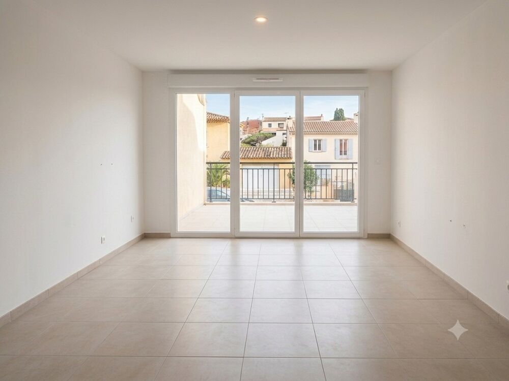 T2 NEUF avec balcon et parking à COGOLIN