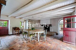  Maison à vendre 8 pièces 196 m²