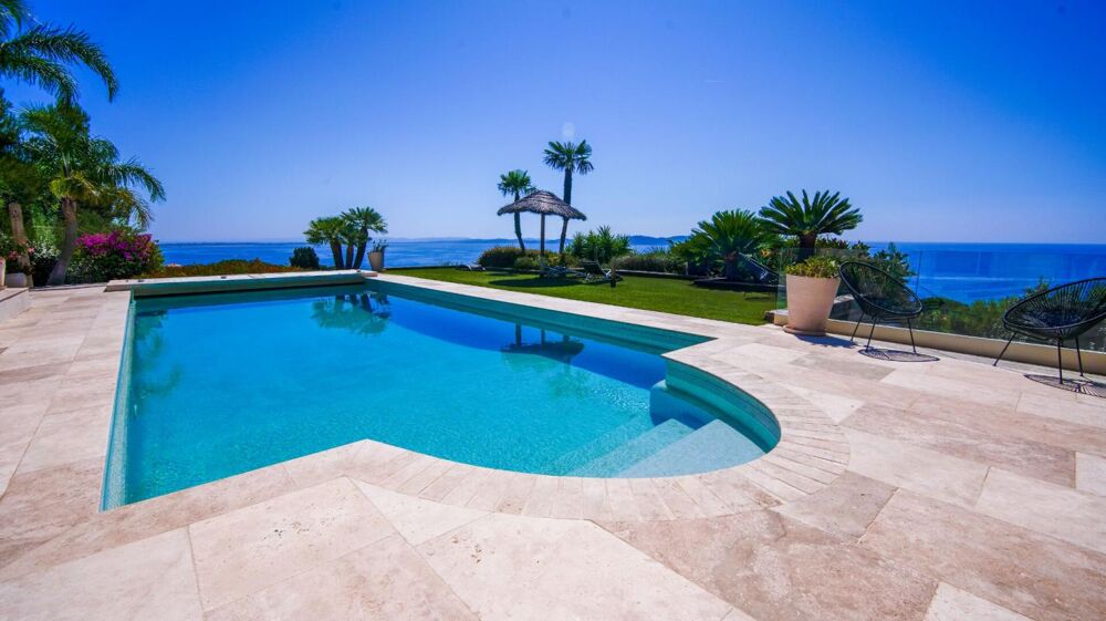 Vente Maison Maison et vue mer exceptionnelles :  300 m2 - 6 Chambres, 6 salles d'eau Carqueiranne