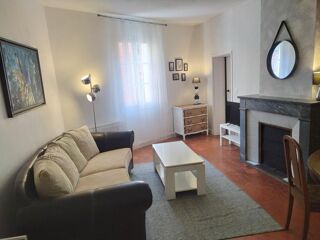  Appartement à louer 2 pièces 50 m²