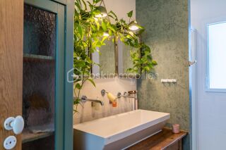  Maison � vendre 7 pi�ces 240 m�