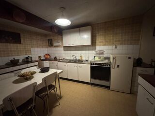  Maison à vendre 11 pièces 257 m²