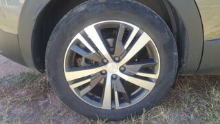 3008 1.6 THP 225 Hybrid e-EAT8 Allure Pack 2022 occasion 42153 Riorges