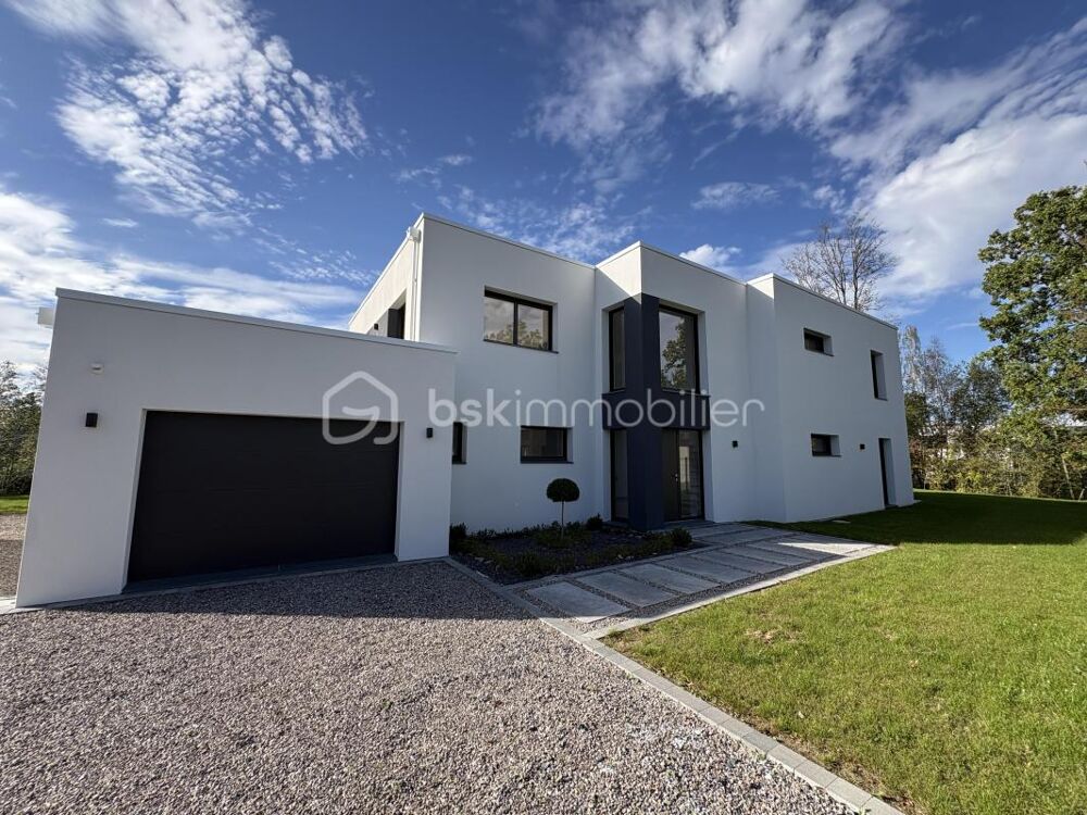 Vente Villa Villa de 258m2 sur le Golf de Merignies Merignies