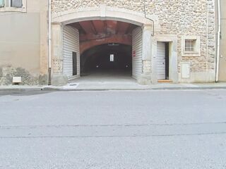  Parking / Garage à vendre 1 pièce 225 m²