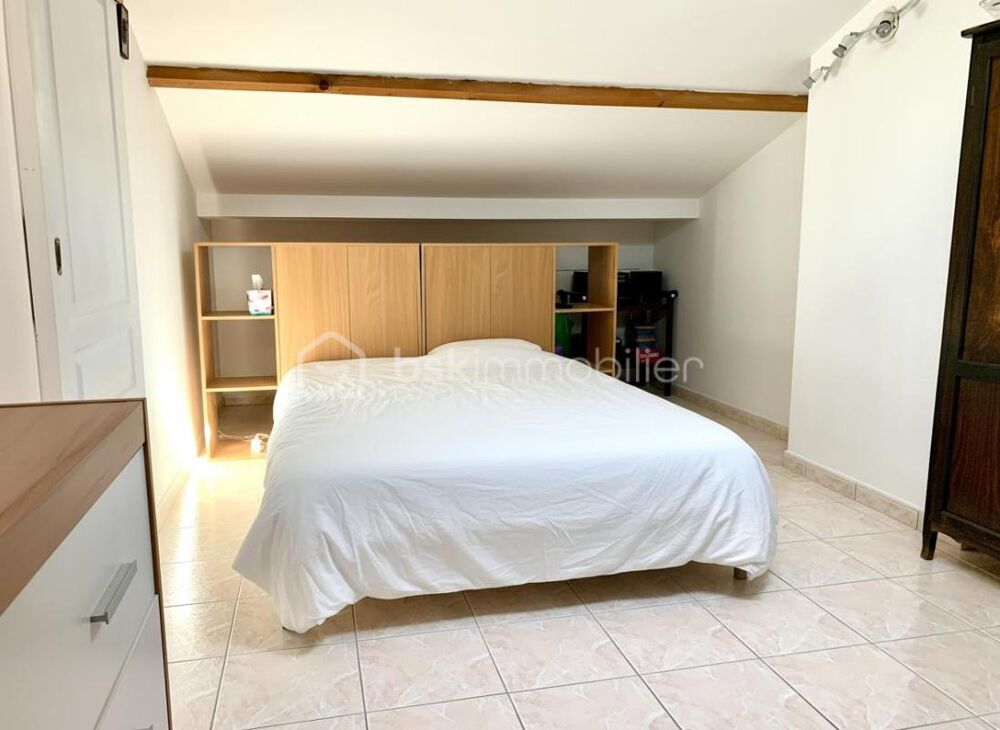 à vendre  Villa Saint-Raphaël (83700)
