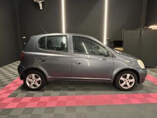 Yaris 1.4 D-4D 75CV 2005 occasion 74330 Poisy