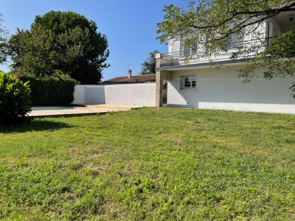 ? Grande maison familiale avec piscine  7 chambres  Entre La Palmyre et La Tremblade ??