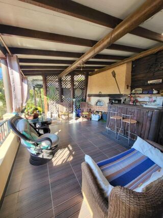  Villa � vendre 5 pi�ces 247 m�