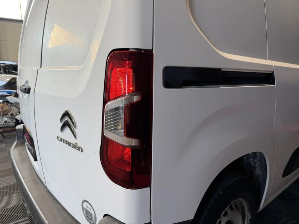 Berlingo Driver M 650 PureTech 110 BVM6 2020 occasion 34130 Valergues