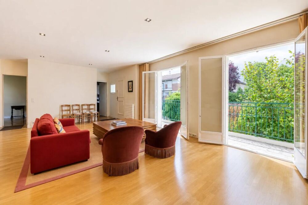 Maison Rueil-Malmaison  Belles Rives  161 m²  3 chambres  Garage  RER A à pied