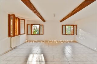  Propri�t�/ch�teau � vendre 10 pi�ces 324 m�