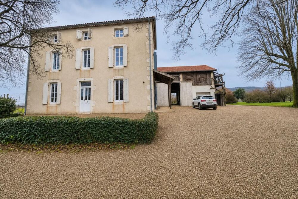 Maison rénovée de 210 m² à Buzet-sur-Baïse