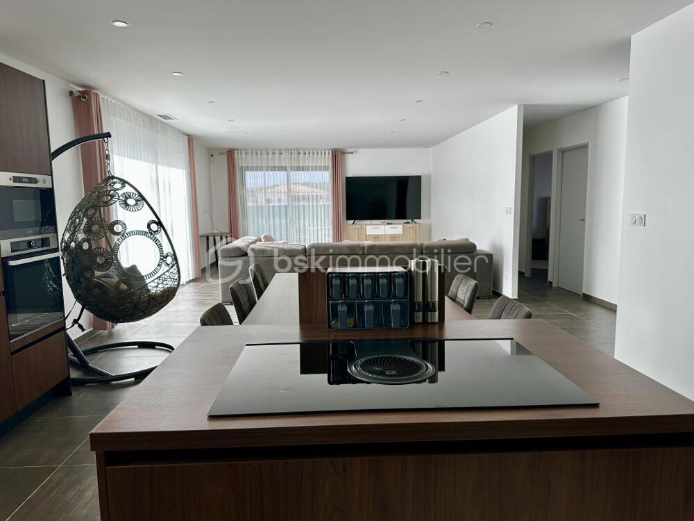 Vente Maison Villa contemporaine de plain-pied t4 piscine Ginestas