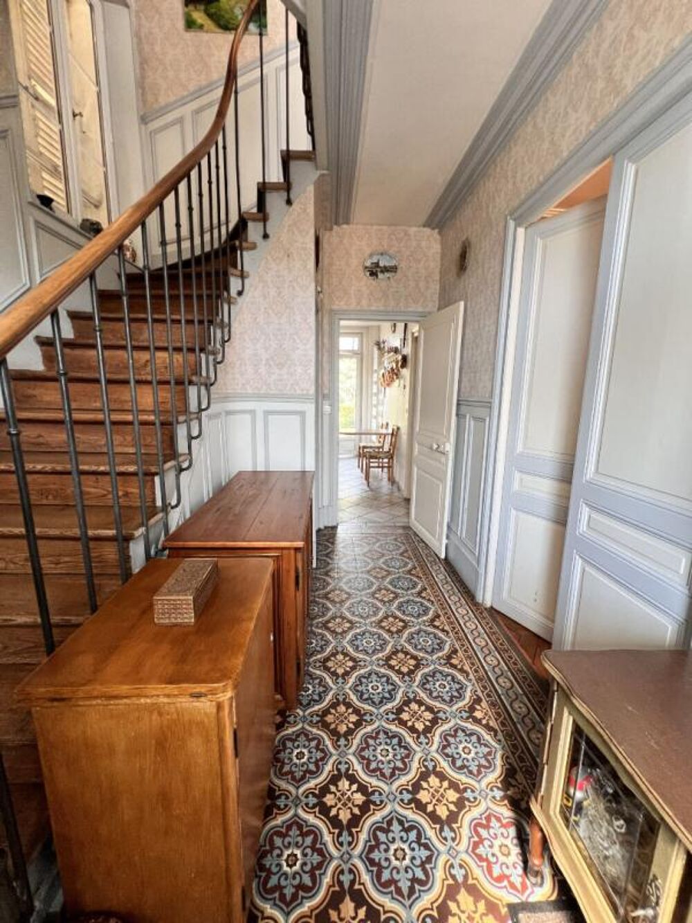 Vente Maison 78200 MANTES LA JOLIE, Maison 7 pièce(s) 130 m2, 4 chambres, jardin clos de murs, sous-sol total Mantes la jolie