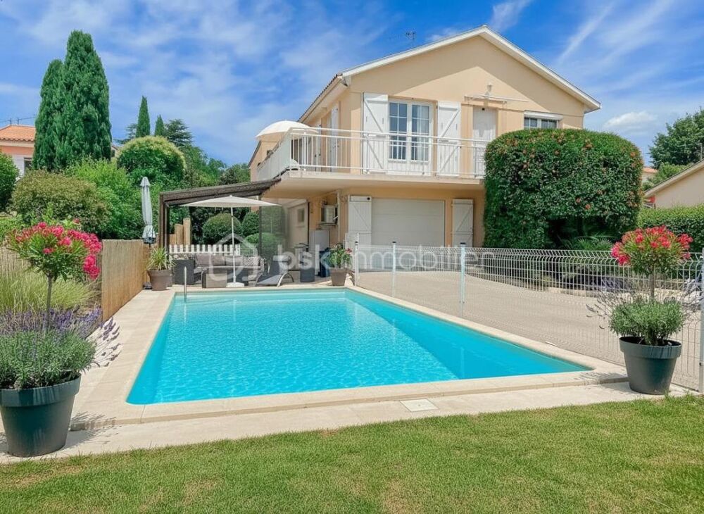 EXCLUSIVITÉ *** VILLA T5 DE 130M2 AVEC PISCINE ET APPARTEMENT INDEPENDANT À SAINT GEORGES D'ORQUES ***