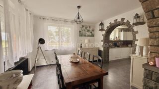 Vente Maison Propriété d'environ 187 m2 à SAINTE-OPPORTUNE Briouze