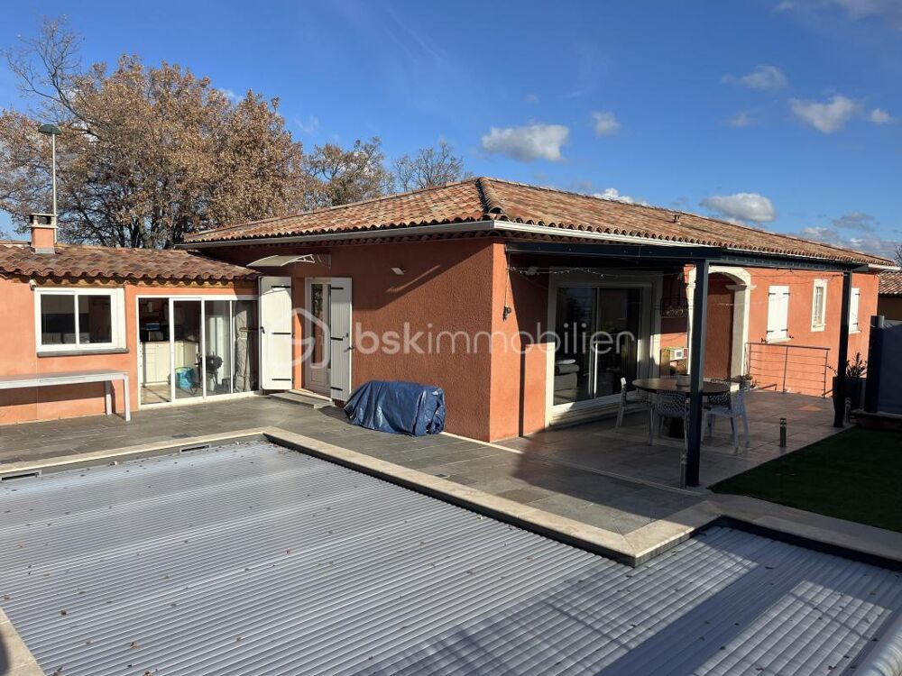 Sainte-Tulle  Villa récente avec piscine et logement indépendant