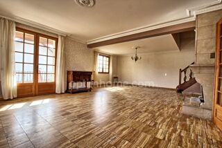  Maison à vendre 6 pièces 234 m²