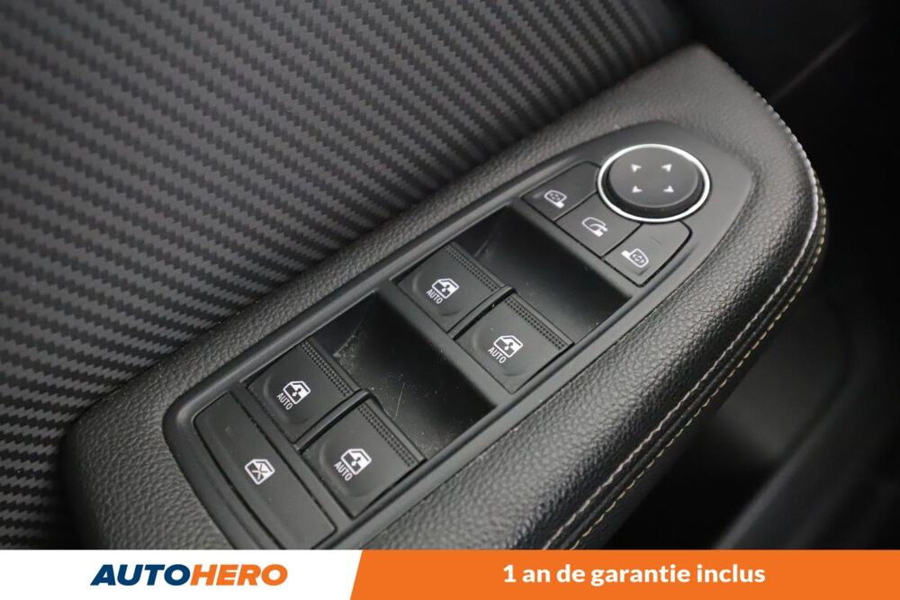 Clio 1.6 E-Tech Hybride Engineered 145 ch 2023 occasion 92130 Issy-les-Moulineaux