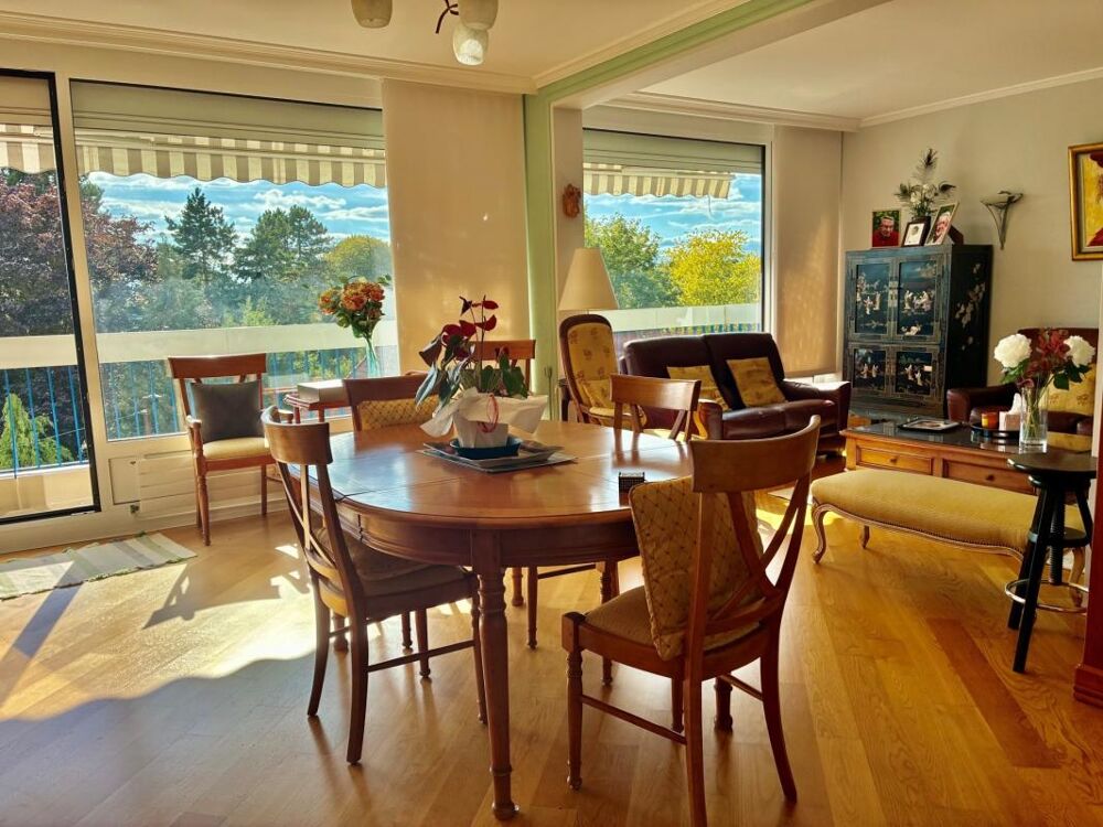 PARC BARBIEUX T4 110M² AVEC BALCON CAVE ET GARAGE