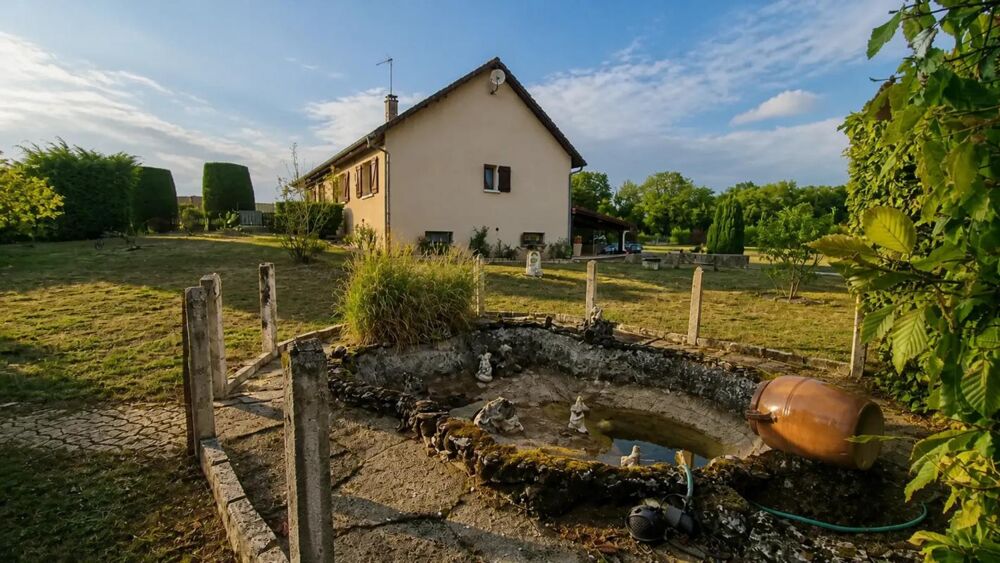 Vente Maison Maison de 9 pièces de 188 m² à Coutarnoux Coutarnoux